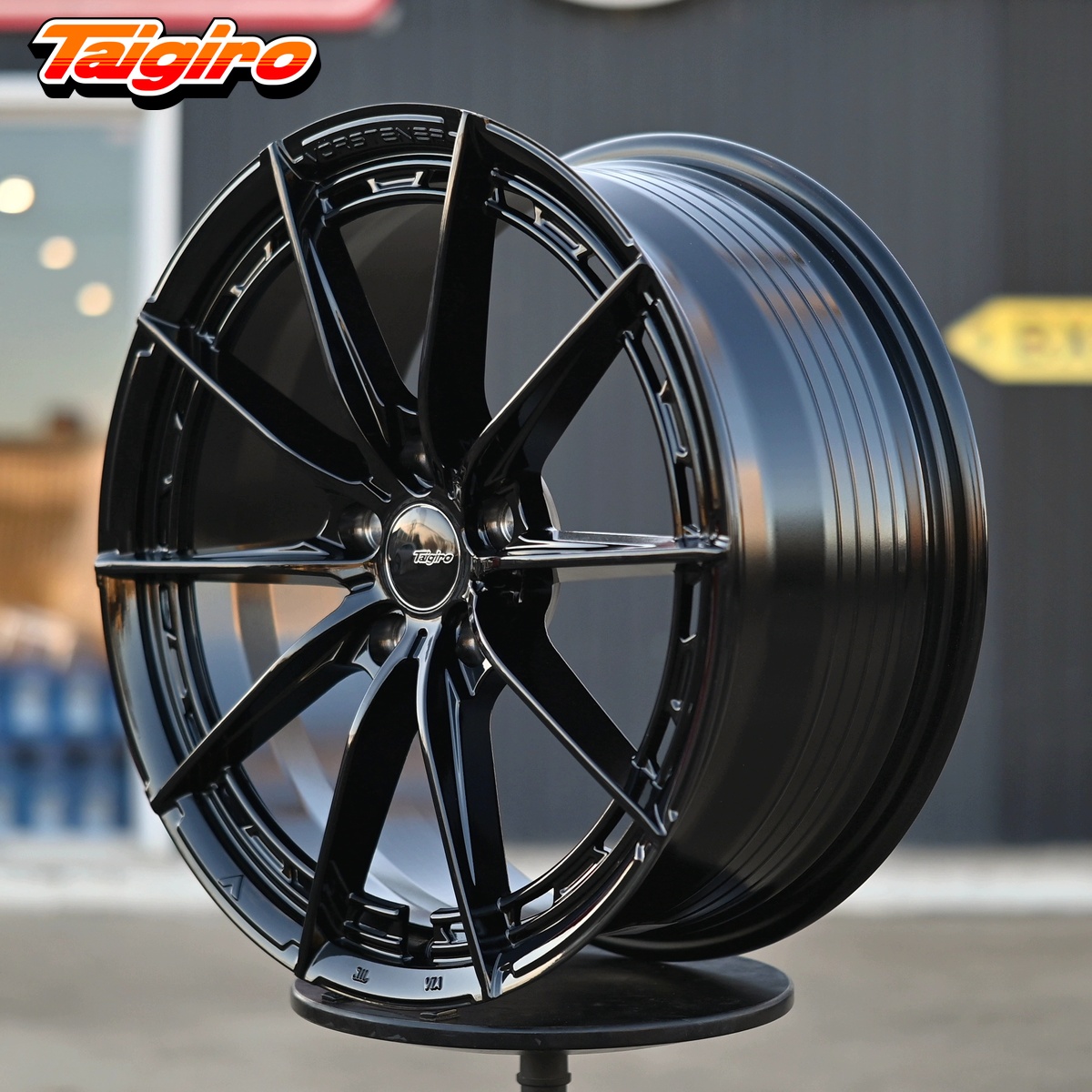R17 Vorsteiner V-FF Стиль 7.5J ET35 5*112 Черный