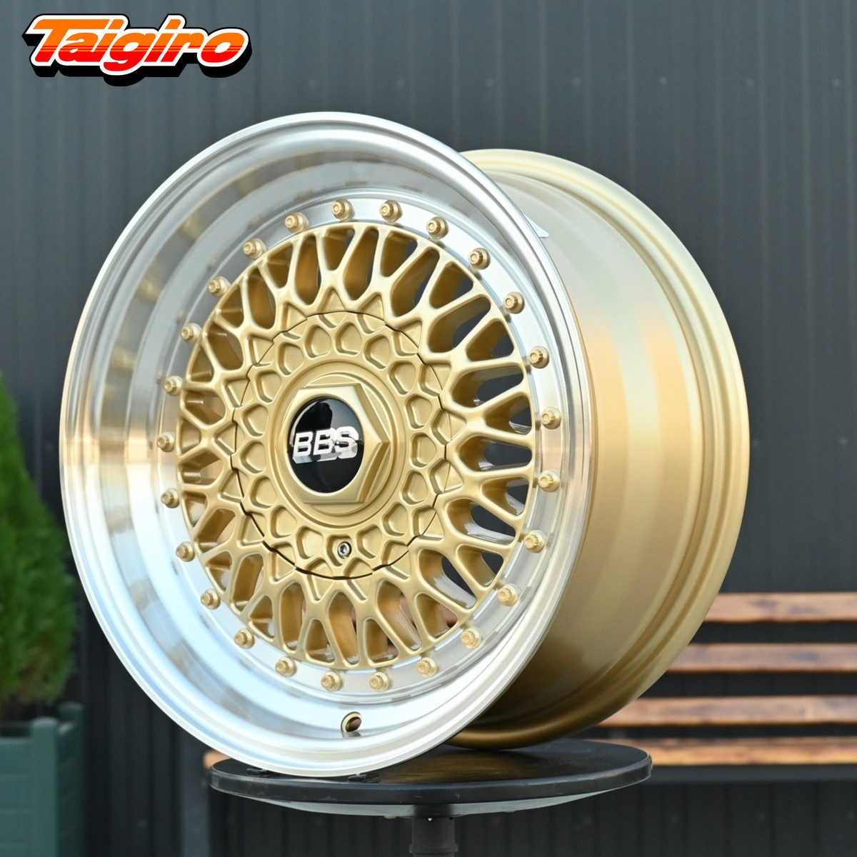 R15 BBS RS Стиль 7.0J ET20 4*98/100 Золото