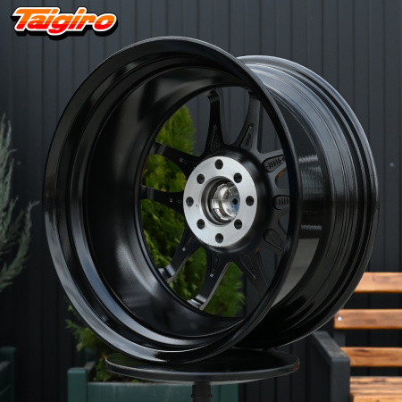 R17 Work Emotion CR2P Стиль 8.0J ET35 4*100/114.3 Темный хром