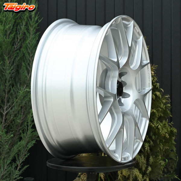 R17 Taigiro Spirit 7.5J ET40 5*100/114.3 Серебро