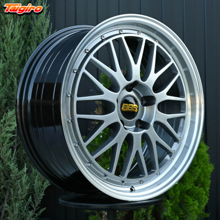 R18 BBS LM Стиль 8.0J ET38 5*114.3 Темный хром
