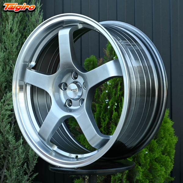 R18 Advan GT Стиль 8.0J ET40 5*100 Темный хром