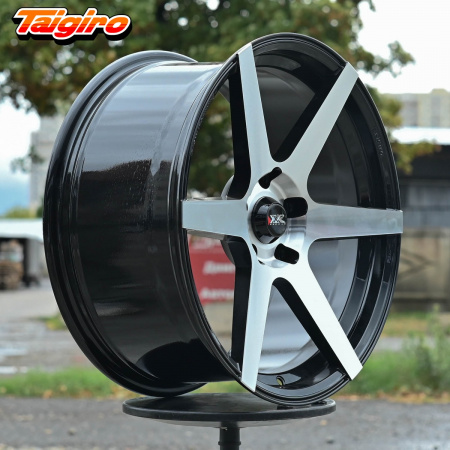 R18 Taigiro XXR 8.5J ET30 5*114.3 Черный ФЗ