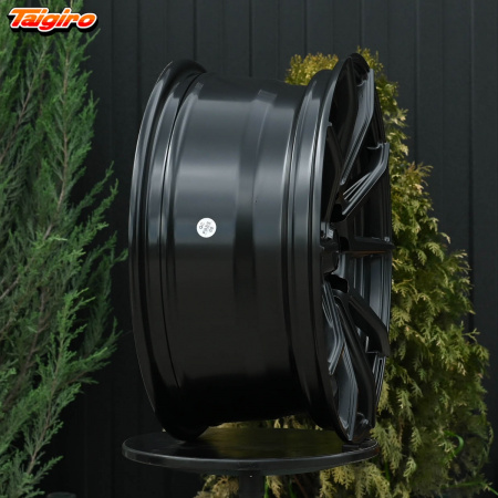 R16 Taigiro Spider 7.0J ET35 4*100/114.3 Черный