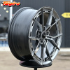 R18 Vorsteiner VFX-002 Стиль 8.0J ET38 5*112 Темный хром