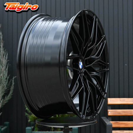 R19 Taigiro M-Стиль 8.5J ET35 5*112 Черный