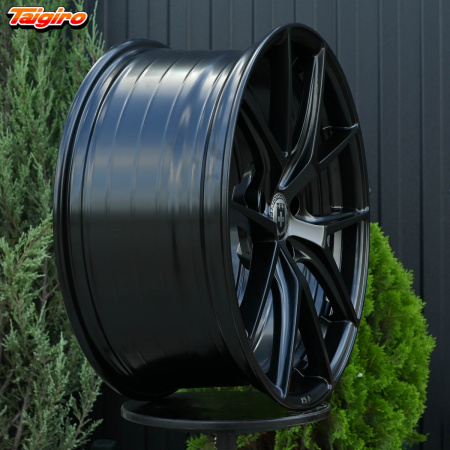 R19 HRE P101 Стиль 8.5J ET38 5*114.3 Черный