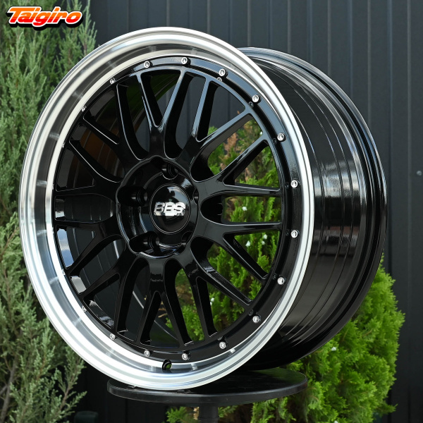 R18 BBS LM Стиль 8.0J ET38 5*114.3 Черный