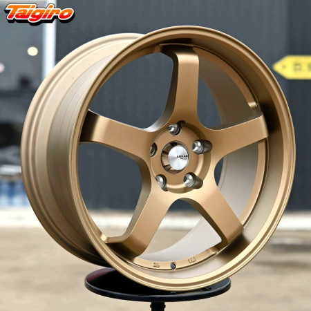 R18 Advan GT Стиль 8.5J ET35 5*114.3 Бронза