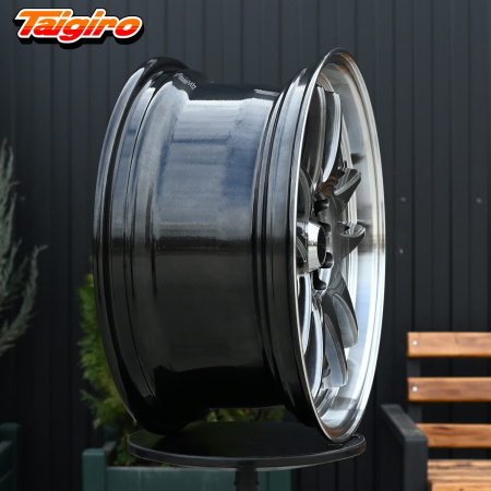 R17 Work Emotion CR2P Стиль 8.0J ET35 5*100/114.3 Темный хром