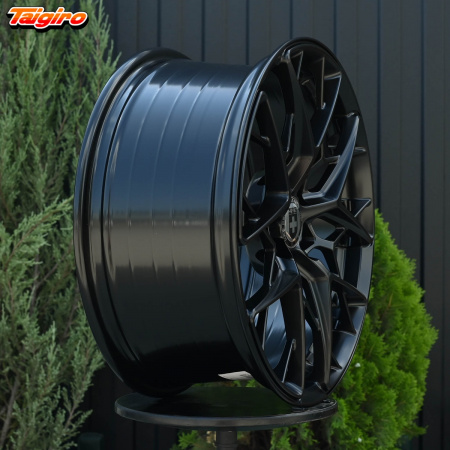 R17 HRE FF10 Стиль 7.5J ET38 4*100 Черный