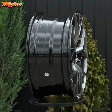 R17 HRE FF10 Стиль 7.5J ET42 4*100 Темный хром
