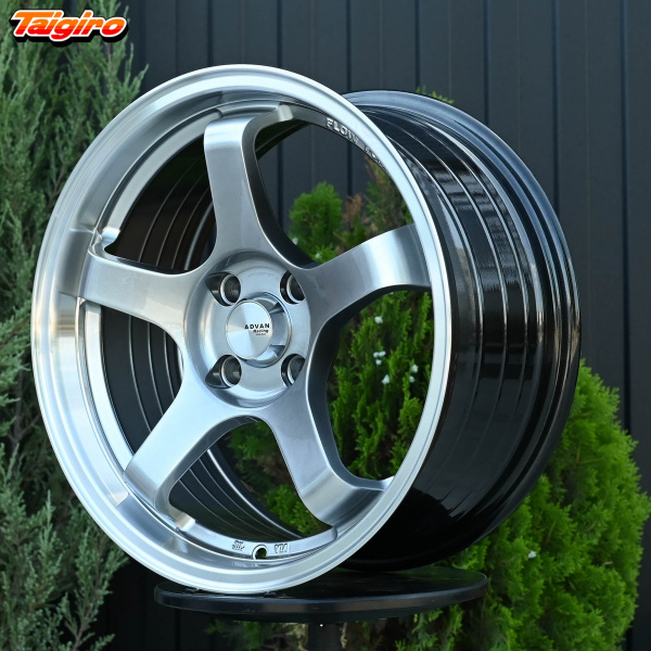 R16 Advan GT Стиль 7.5J ET30 4*100 Серебро