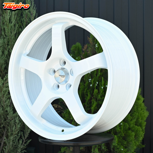 R17 Advan GT стиль 7.5 ET38 5*100 Белый