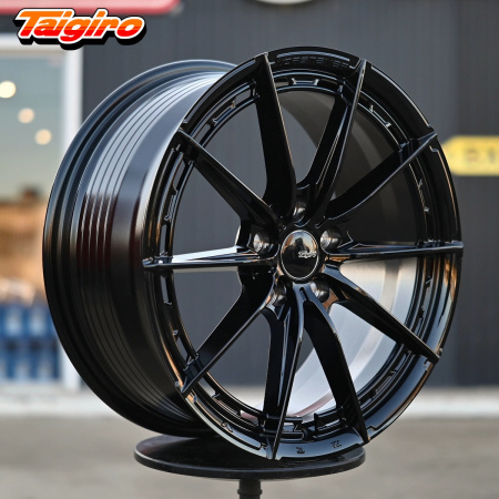 R17 Vorsteiner V-FF Стиль 7.5J ET35 5*112 Черный